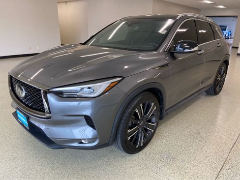 Used 2021 INFINITI QX50 Luxe w/ Appearance Package image 13