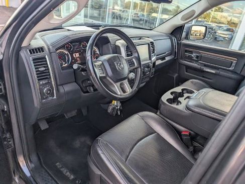 Used 2017 RAM 1500 Laramie image 13