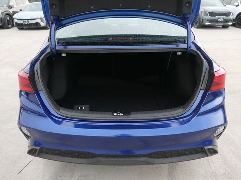 Used 2023 Kia Forte LXS w/ LXS Technology Package image 23