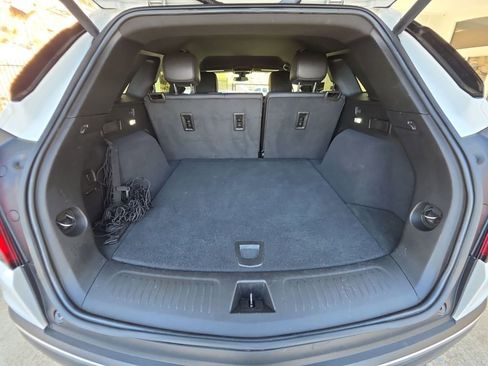Used 2023 Cadillac XT5 Luxury FWD image 27