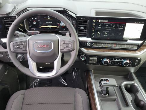 New 2026 GMC Sierra 1500 Elevation w/ Preferred Package image 8