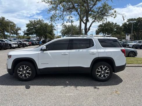 Used 2023 GMC Acadia SLT FWD image 5