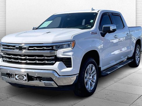 Used 2023 Chevrolet Silverado 1500 LTZ image 12