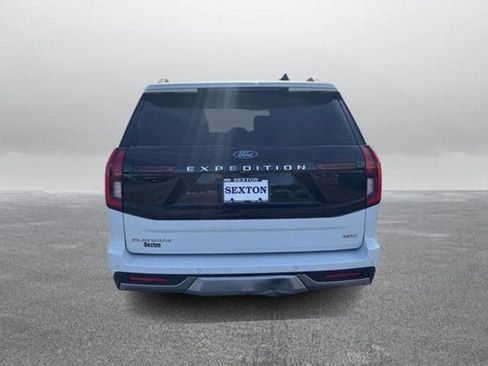 Certified 2025 Ford Expedition Max Platinum AWD/4WD image 9