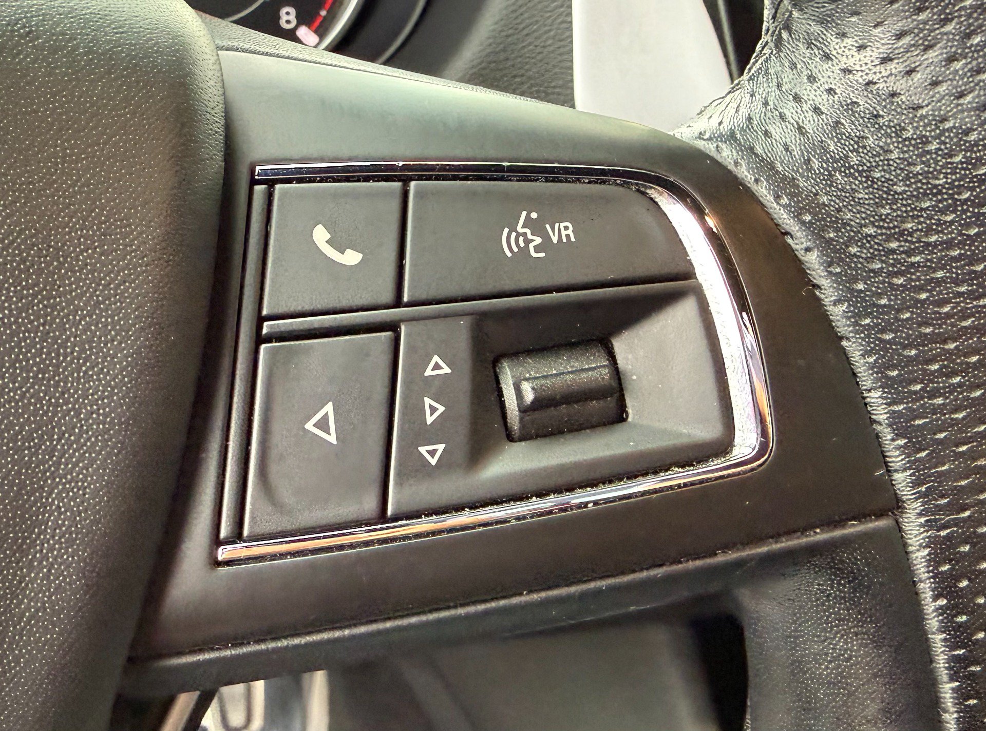 Used 2022 Maserati Levante Modena AWD/4WD image 53