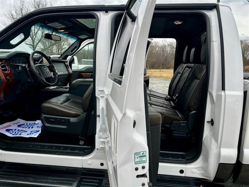 Used 2016 Ford F250 King Ranch image 23