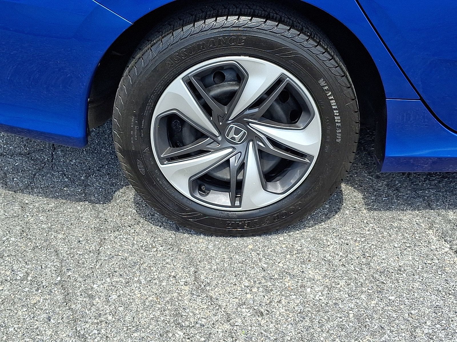 Used 2019 Honda Civic LX image 9