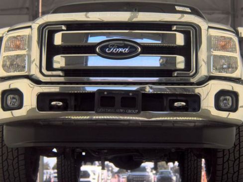Used 2016 Ford F250 Lariat w/ Chrome Package AWD/4WD image 3