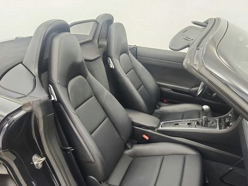 Used 2018 Porsche 718 Boxster S RWD image 21