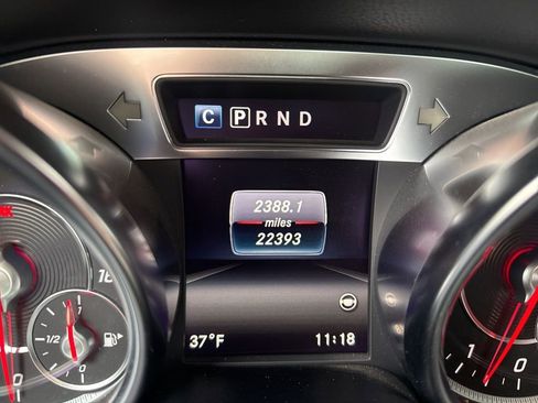 Used 2019 Mercedes-Benz SL 550 image 14