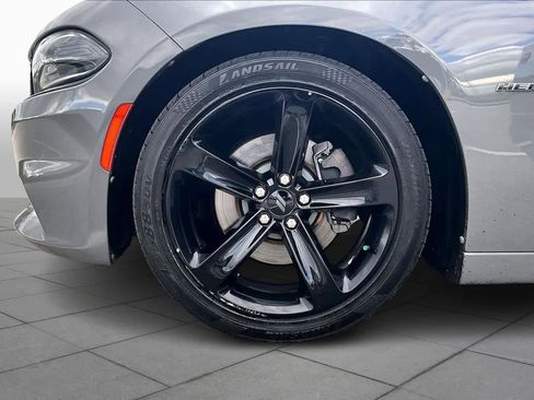 Used 2018 Dodge Charger R/T w/ Driver Confidence Group image 10