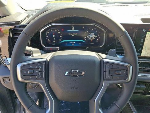 New 2026 Chevrolet Silverado 1500 LT Trail Boss w/ Convenience Package II image 7