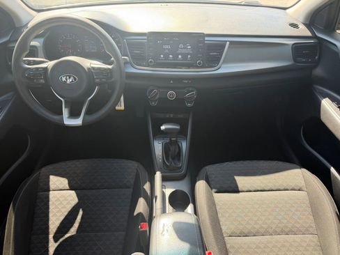 Used 2019 Kia Rio S FWD image 7