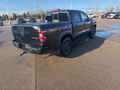 Used 2022 Nissan Frontier PRO-4X w/ Pro-4X Premium Package image 13