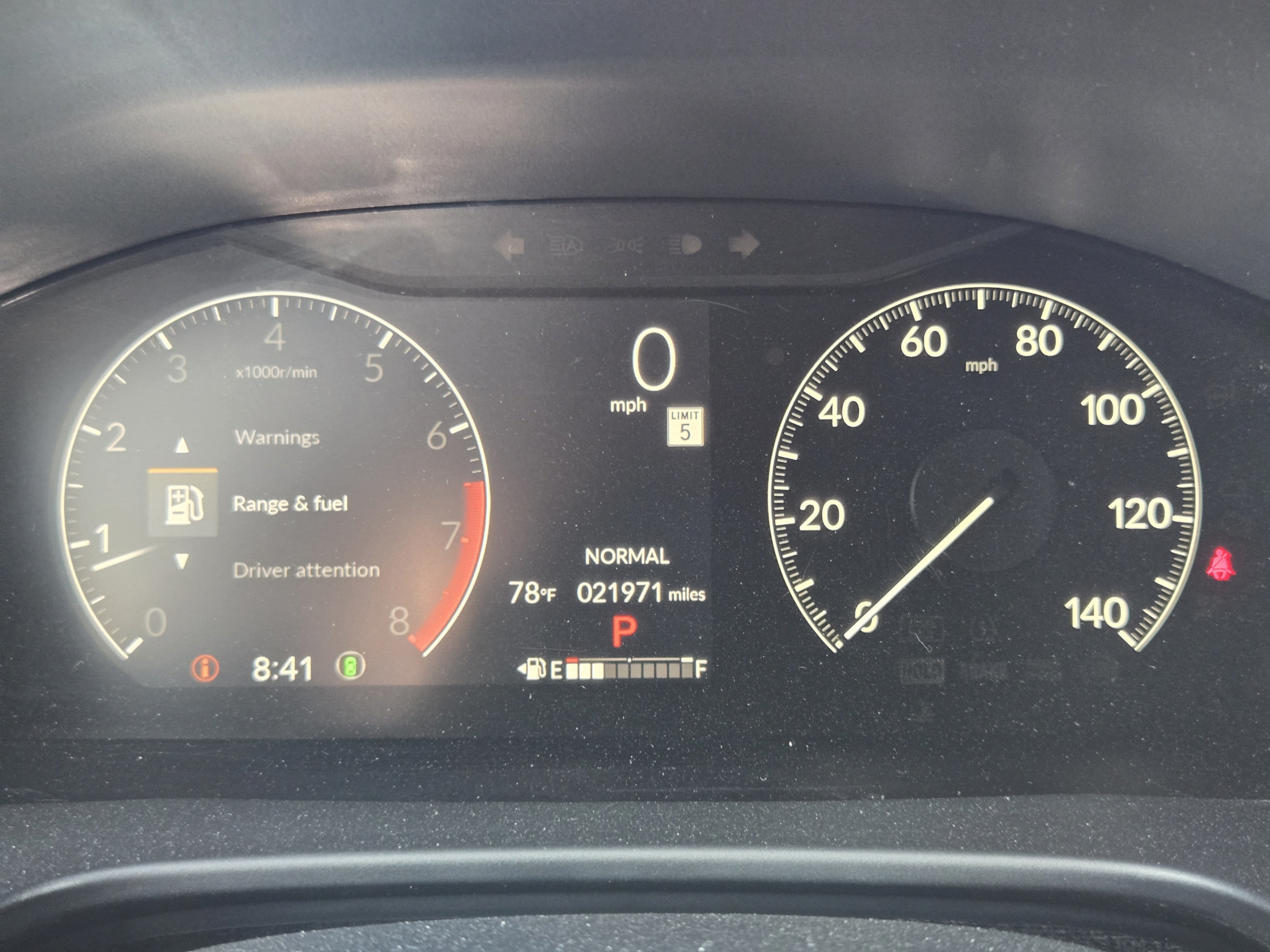 Used 2025 Honda CR-V EX image 12