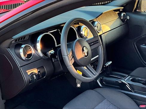 Used 2009 Ford Mustang GT image 14