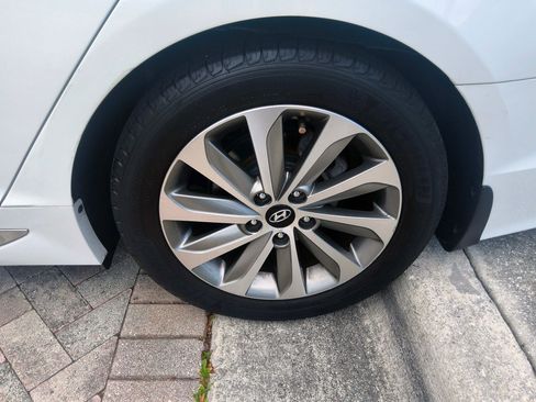Used 2016 Hyundai Sonata Sport w/ Option Group 02 FWD image 46