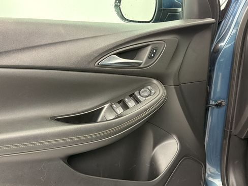 Used 2024 Buick Encore GX Sport Touring FWD image 12