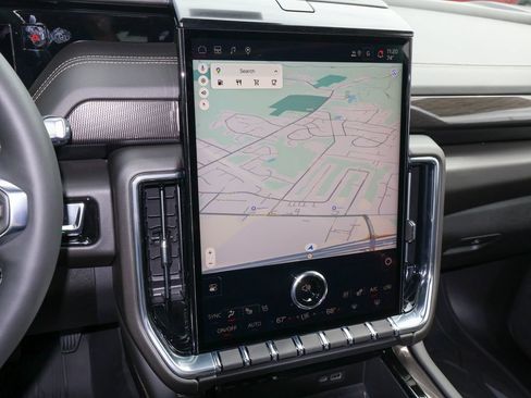 New 2026 GMC Yukon Elevation w/ Elevation Premium Package AWD/4WD image 20