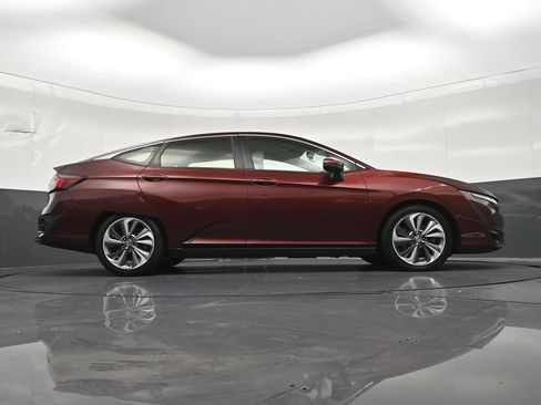 Used 2018 Honda Clarity Plug-In Hybrid image 27