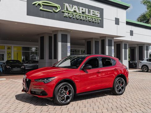 New 2024 Alfa Romeo Stelvio Veloce image 10
