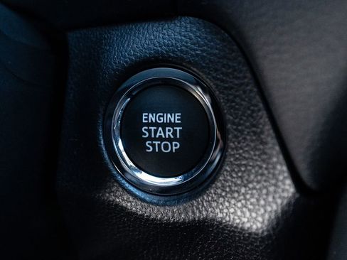 New 2025 Toyota RAV4 XLE w/ Convenience Package image 31