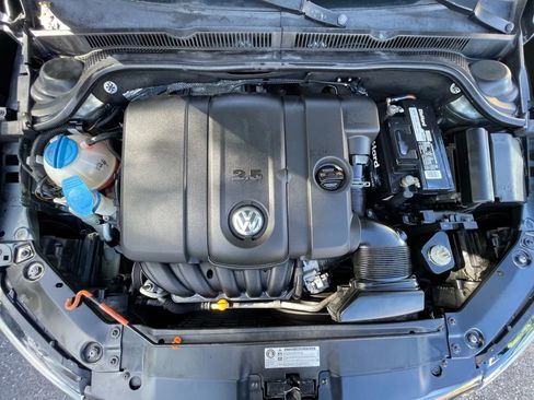 Used 2011 Volkswagen Jetta SE image 31