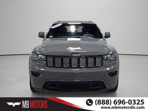 Used 2021 Jeep Grand Cherokee Altitude AWD/4WD image 1