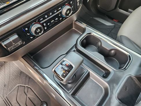 Used 2025 Chevrolet Silverado 1500 ZR2 AWD/4WD image 19