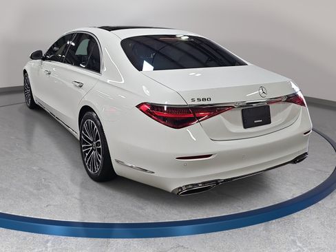 Certified 2026 Mercedes-Benz S 580 4MATIC Sedan image 8