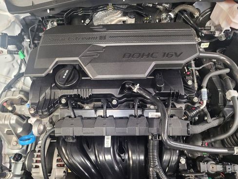Used 2025 Hyundai Kona SEL FWD image 30