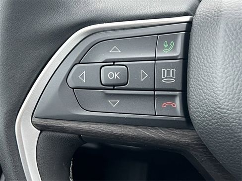 New 2025 Jeep Grand Cherokee L Limited w/ Trailer Tow Package image 22