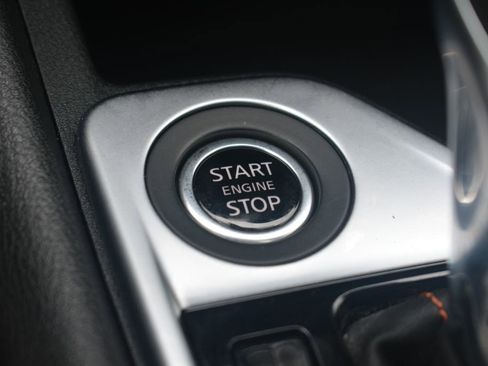 Used 2023 Nissan Sentra SR w/ Midnight Edition Package FWD image 14