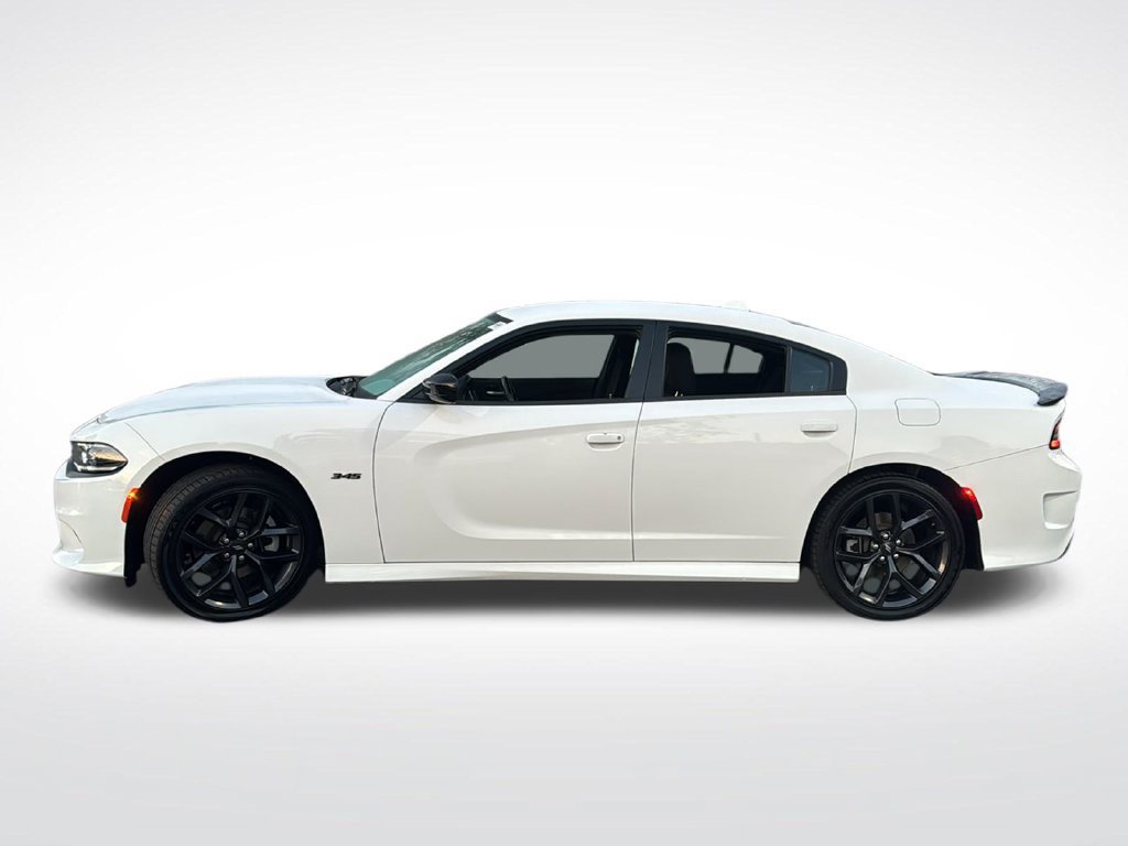 Used 2023 Dodge Charger R/T w/ Blacktop Package RWD image 4