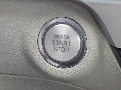 Certified 2025 Kia Telluride EX FWD image 38