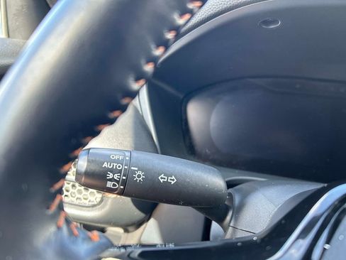 Used 2025 Honda HR-V Sport image 24