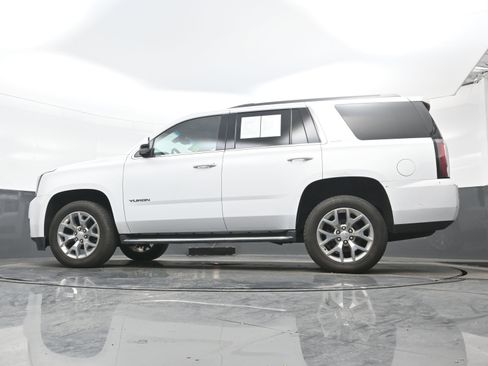 Used 2018 GMC Yukon SLE w/ SLE Value Package image 22