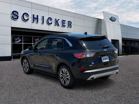 Used 2020 Ford Escape SEL FWD image 3