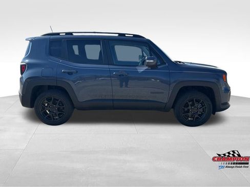 Used 2019 Jeep Renegade Altitude w/ Quick Order Package 2XM AWD/4WD image 8