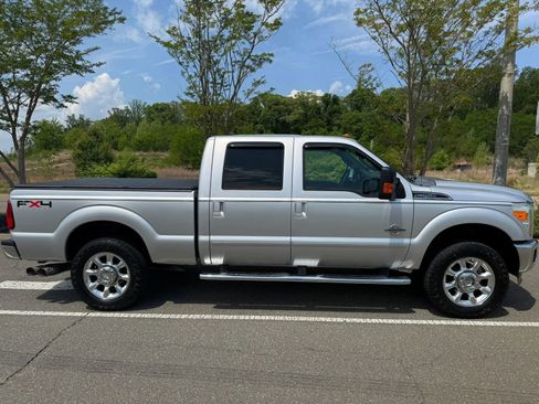 Used 2011 Ford F250 Lariat w/ Lariat Ultimate Pkg AWD/4WD image 47