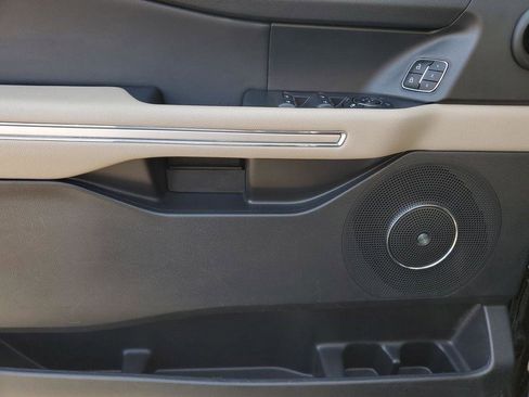 Used 2024 Ford Expedition Max Limited image 11