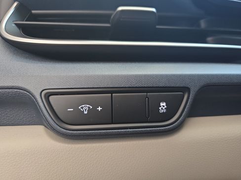 Certified 2025 Kia Carnival SX FWD image 26