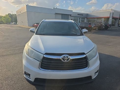 Used 2014 Toyota Highlander Limited AWD/4WD image 3