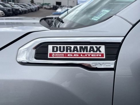 Used 2022 GMC Sierra 2500 Denali w/ Denali Ultimate Package image 11