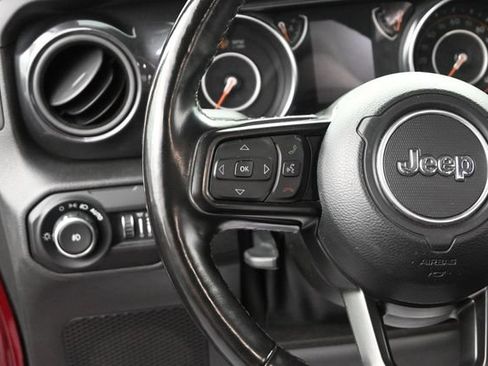 Used 2021 Jeep Wrangler Unlimited Sport AWD/4WD image 29