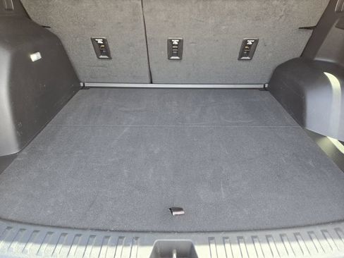 Used 2026 Chevrolet Equinox LT FWD image 26