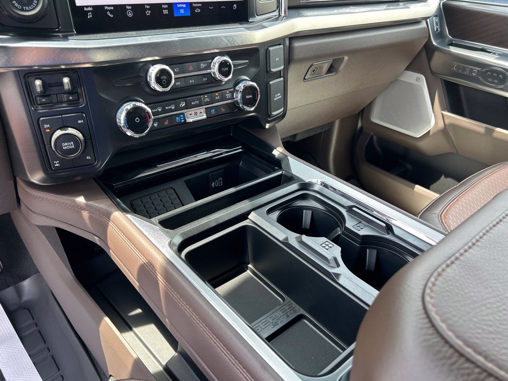 New 2026 Ford F250 King Ranch w/ Chrome Package AWD/4WD image 30