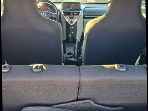 Used 2013 Scion iQ image 11