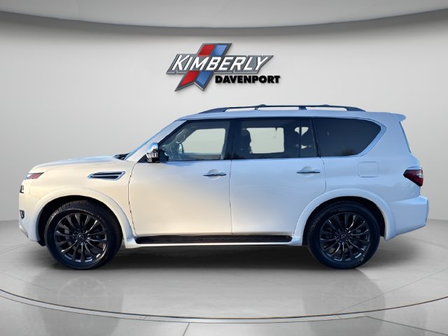 Used 2023 Nissan Armada Platinum w/ Captain's Chairs Package AWD/4WD image 2
