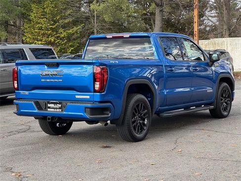 Used 2022 GMC Sierra 1500 Elevation w/ LPO, Elevation Black Package image 4